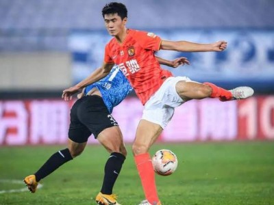 开云体育官网-恒大队攻防失控，主教练布局全面调整