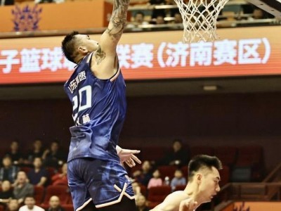 开云体育官网-陕西男篮迎来胜利，停止了连败的颓势