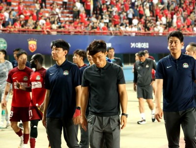 开云体育官网-里尔客场痛失卡昂逆转，连胜势头暂止